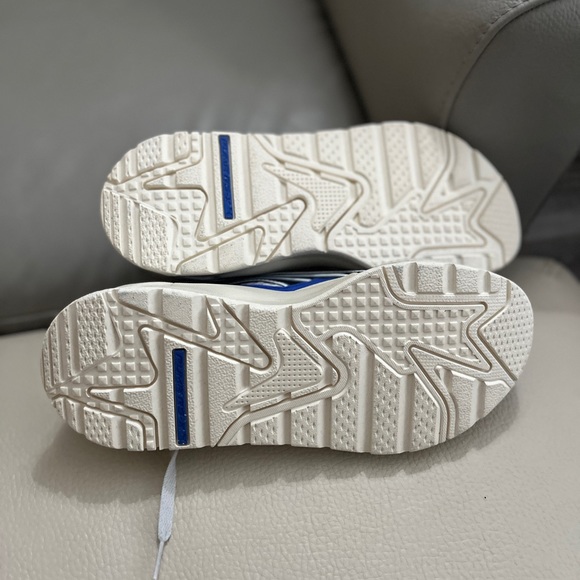 NWB - Puma Unisex RS-X Efekt Premium Sneakers - Women US Size 9.5/Men US Size 8 - Picture 7 of 10